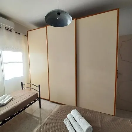 Casa Iole Apartment *